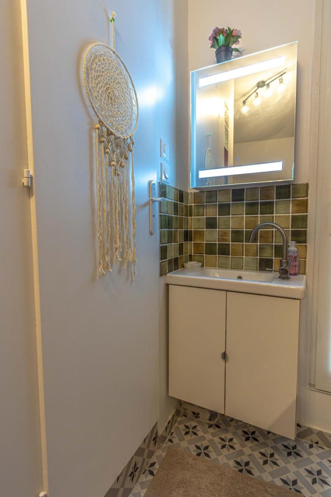 Ledion 14 Appartement Parijs