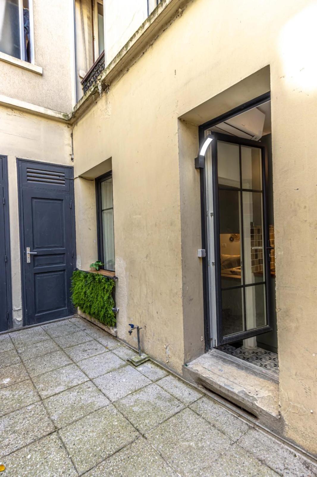 Appartement Ledion 14 *